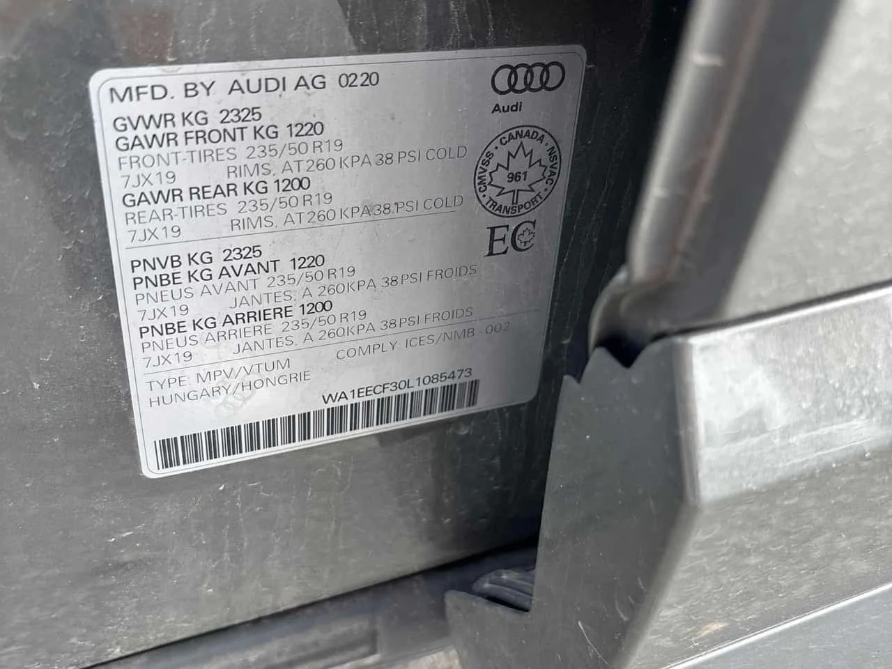 Audi Q3 * Progressiv * CARFAX * ЦЕНА ДО БГ, снимка 7 - Автомобили и джипове - 56684489