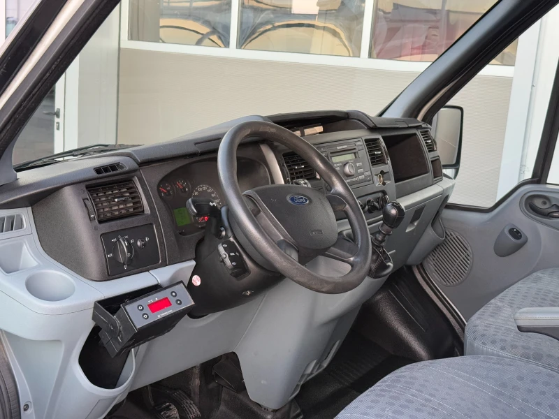 Ford Transit Хладилен Thermo King C300, снимка 9 - Бусове и автобуси - 49435604