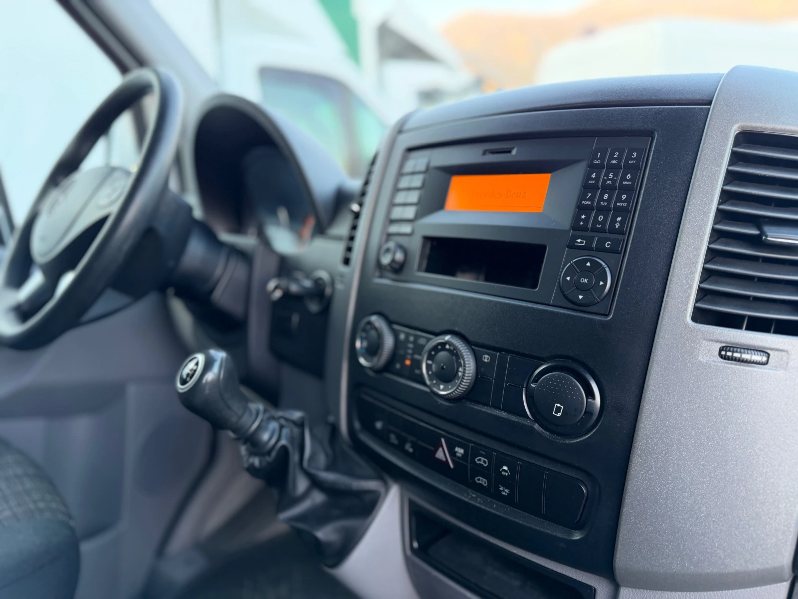 Mercedes-Benz Sprinter 316 EURO6!ХЛАДИЛЕН!ТОПFULL!, снимка 13 - Бусове и автобуси - 53829129