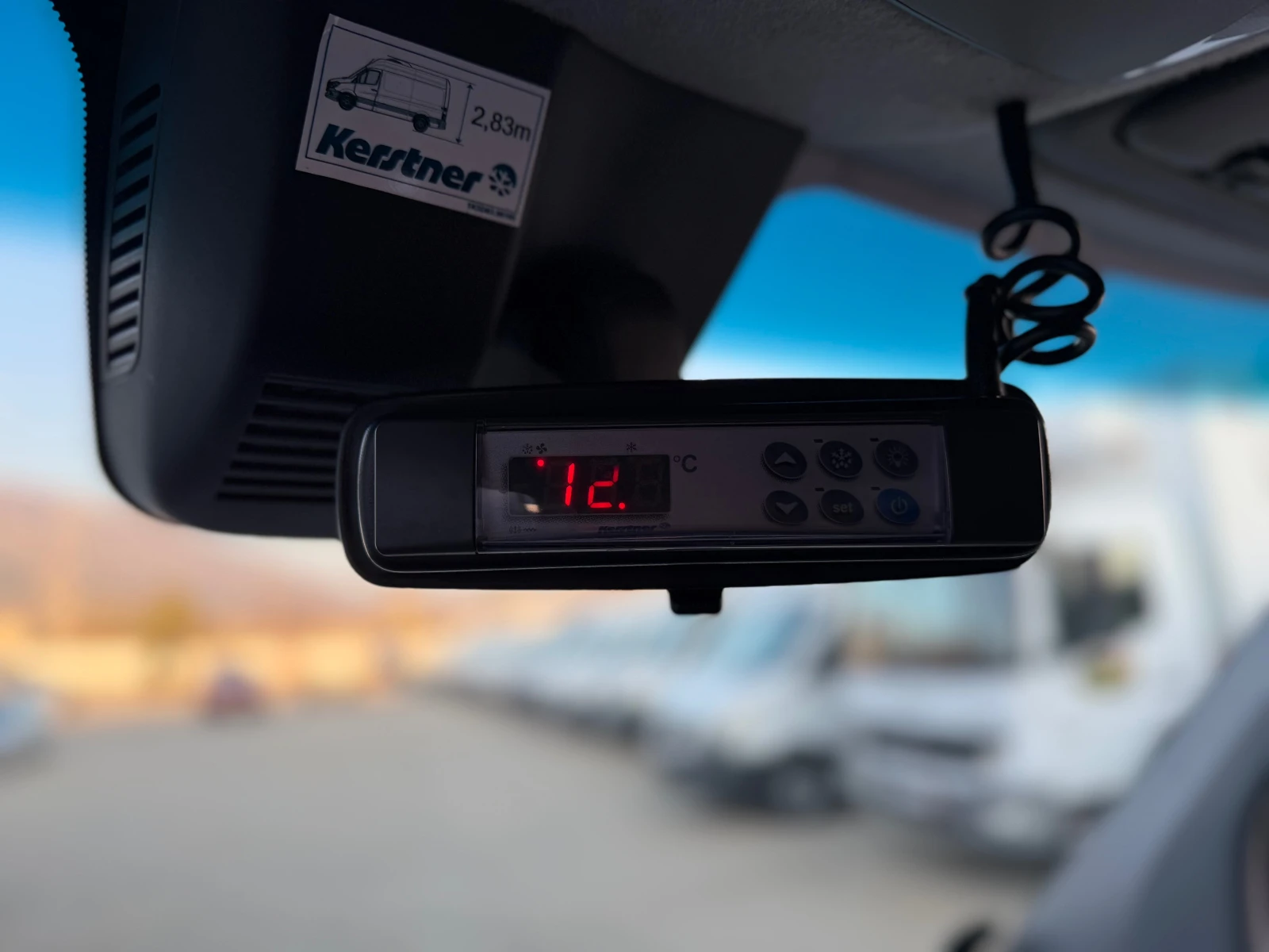 Mercedes-Benz Sprinter 316 EURO6!ХЛАДИЛЕН!ТОПFULL!, снимка 16 - Бусове и автобуси - 53829129