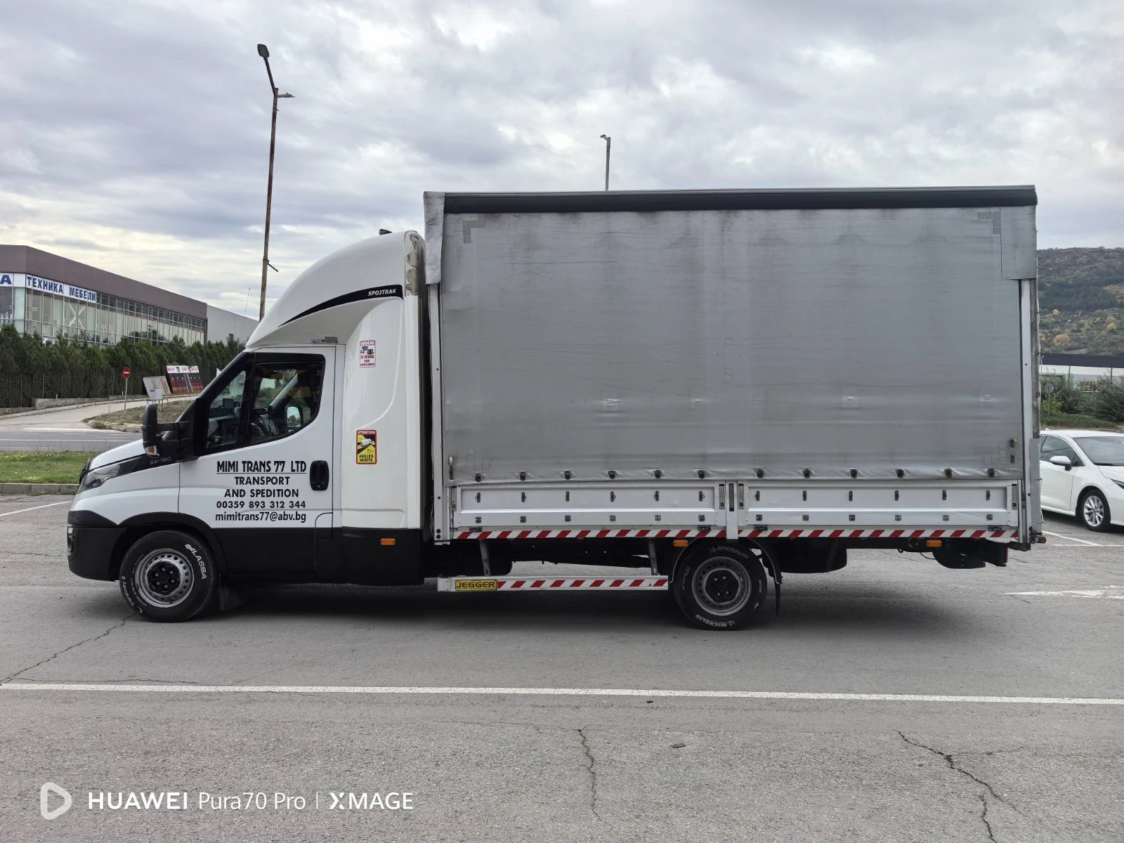 Iveco Daily, снимка 5 - Бусове и автобуси - 54317941