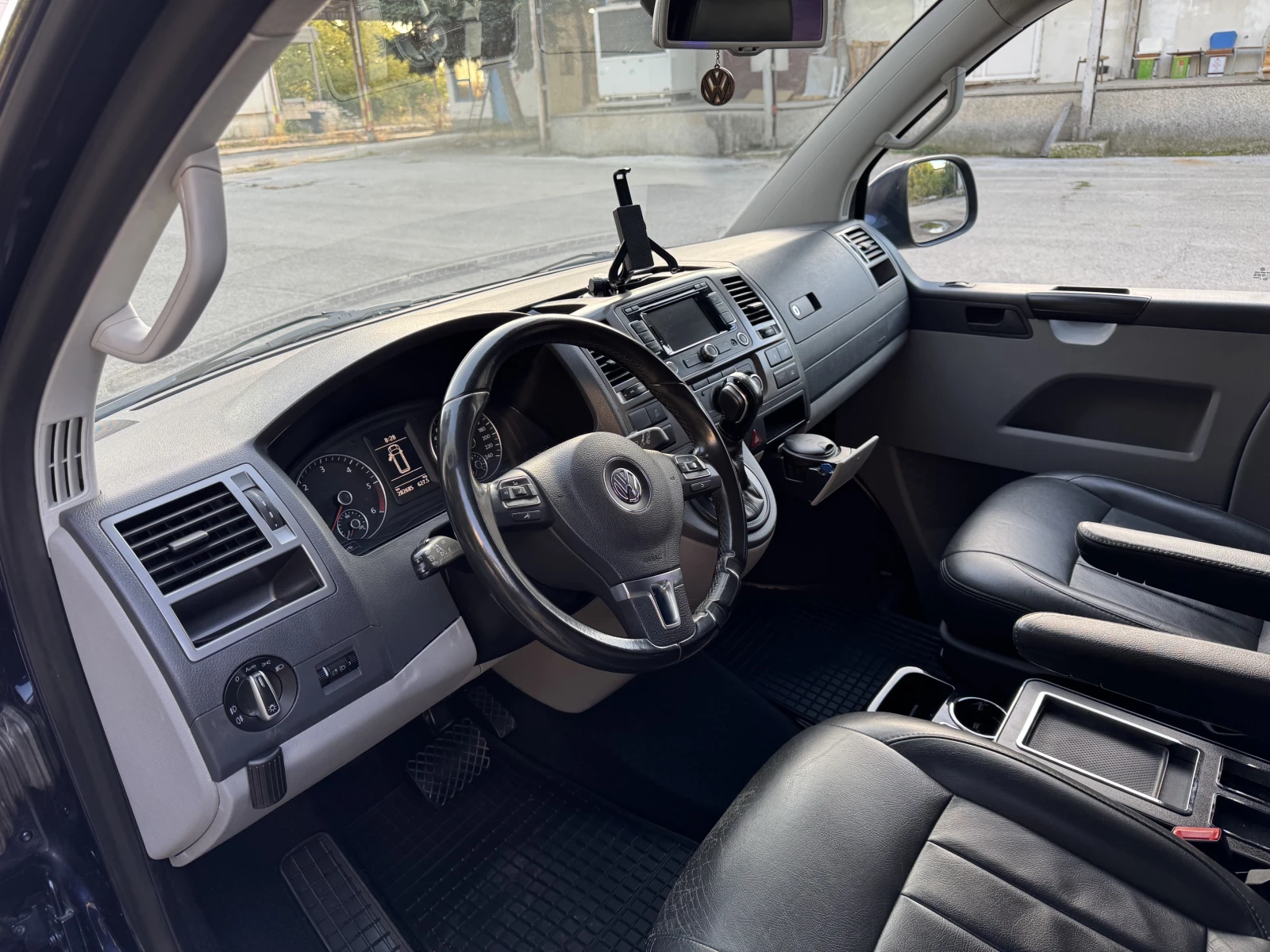 VW Transporter �5 Highline Facelift  | Mobile.bg � ����������� 10