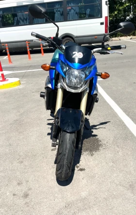 Suzuki Gsr, снимка 1