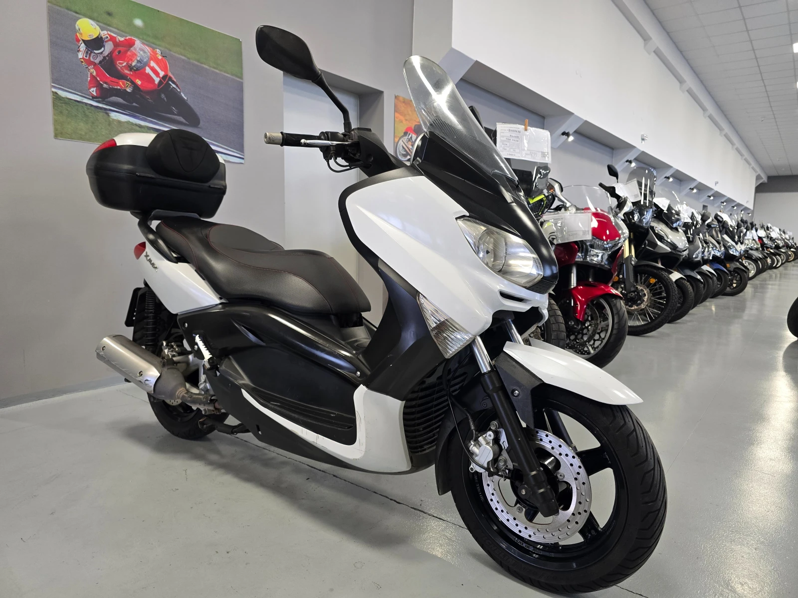 Yamaha X-max 250ie, Face!