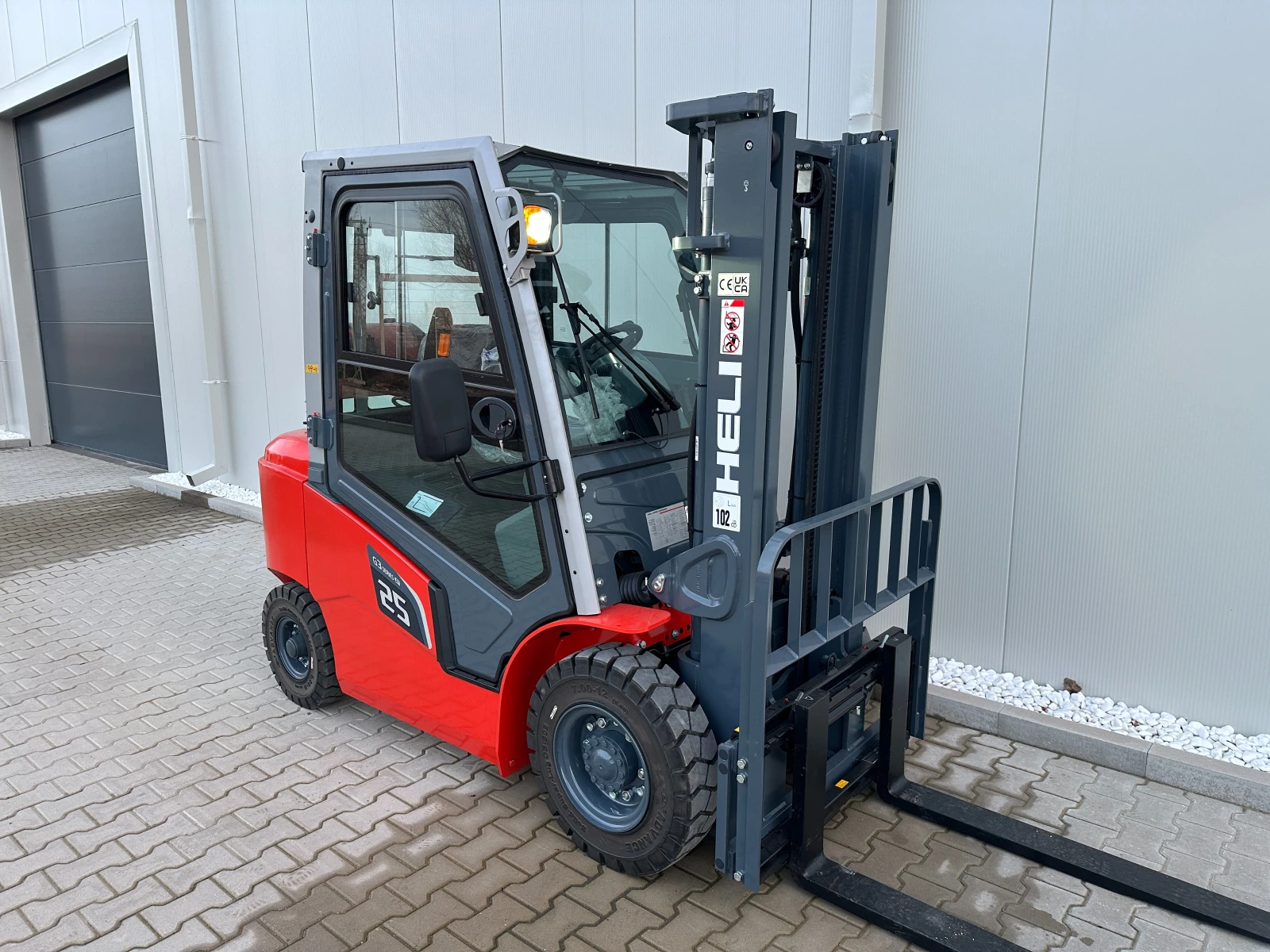 ������� HELI CPYD25 ��� | Mobile.bg � ����������� 3