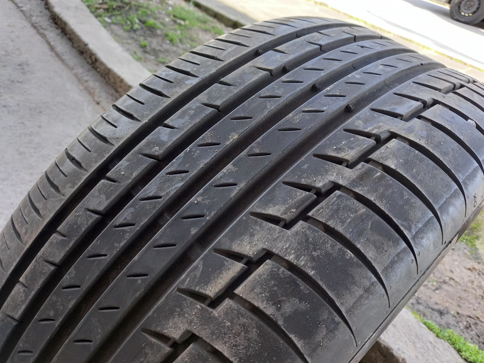 Гуми Летни 285/45R21