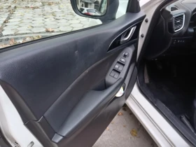 Mazda 3, снимка 9