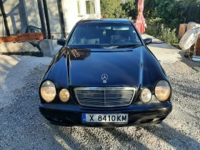 Mercedes-Benz E 200 CDI, снимка 11