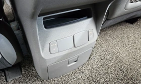 Kia Carnival 9-seater Luxury, снимка 9