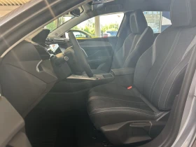 Peugeot 308 e-ALLURE/156HP/CAM/NAVI/ACC/LED/H.PUMP/CPLAY/317q, снимка 5