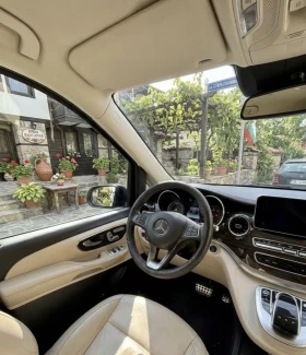 Mercedes-Benz V 300 250d, снимка 4