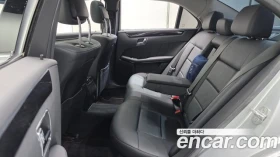 Mercedes-Benz E 200, снимка 12