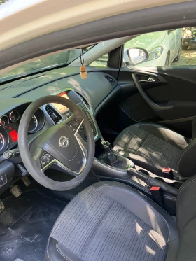 Обява за продажба на Opel Astra 1.4 Т АГУ Sports Tourer ~13 500 лв. - изображение 8