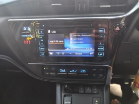 Обява за продажба на Toyota Auris ~16 500 лв. - изображение 11