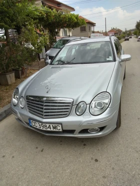     Mercedes-Benz E 220