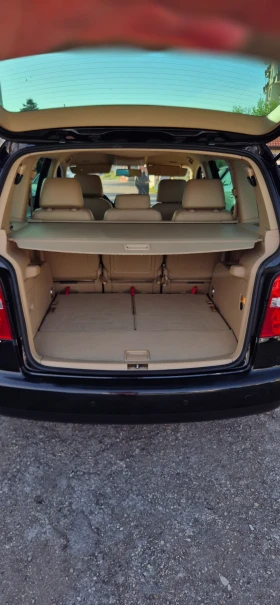 VW Touran 2.0TDI* NAVI* 6+ 1* КОЖА - 3900 € / 7627.74 лв. - 58367679 14