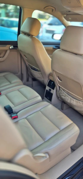 VW Touran 2.0TDI* NAVI* 6+ 1* КОЖА - 3900 € / 7627.74 лв. - 58367679 13