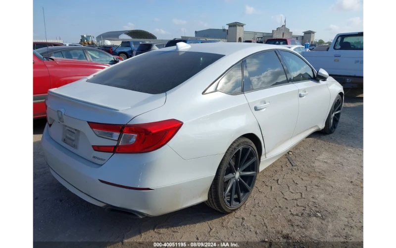 Honda Accord Sport * 1.5L * LED * Distronic, снимка 7 - Автомобили и джипове - 47449999