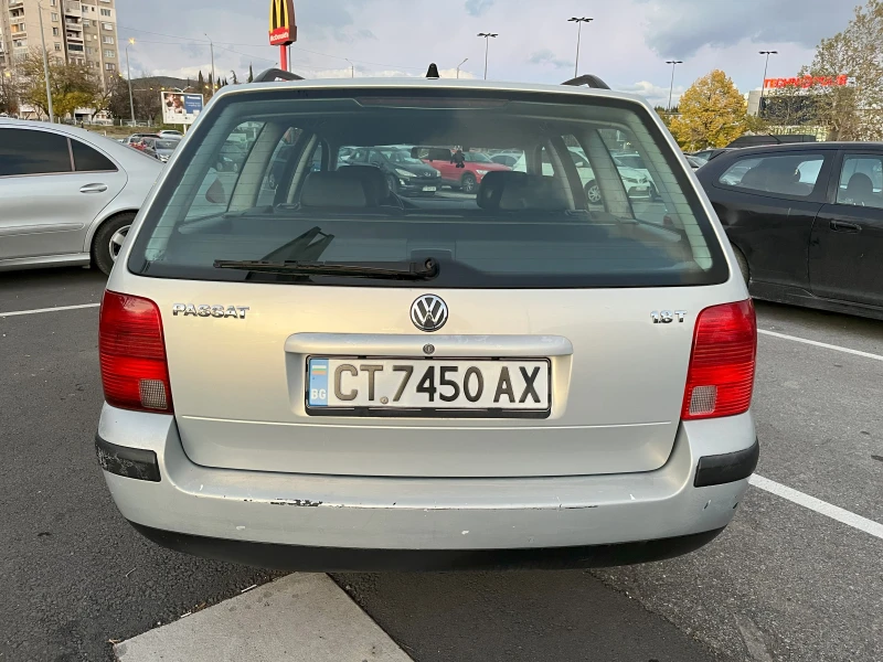 VW Passat, снимка 4 - Автомобили и джипове - 48083541