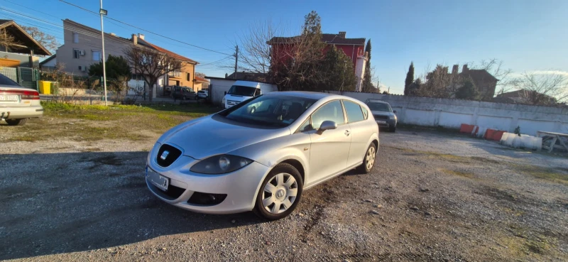 Seat Leon 1.6, снимка 1 - Автомобили и джипове - 48929351