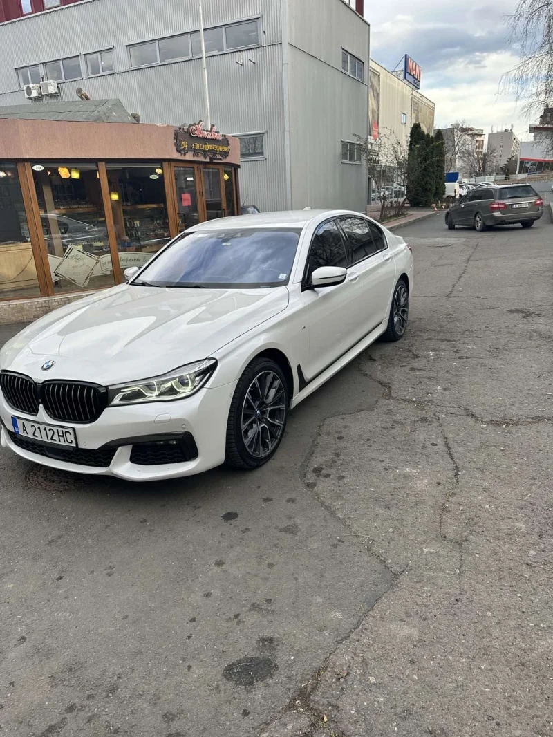 BMW 750, снимка 9 - Автомобили и джипове - 48997989