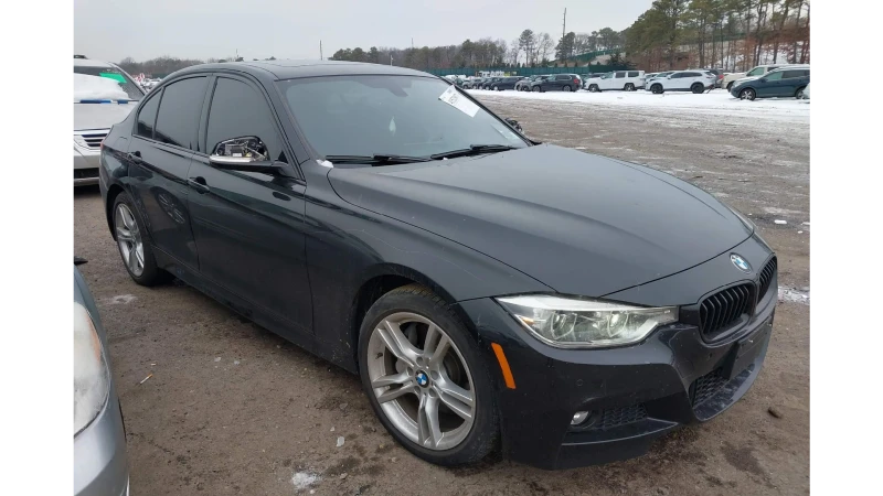 BMW 330 XI M-Packet SAT NBT, снимка 1 - Автомобили и джипове - 49256084