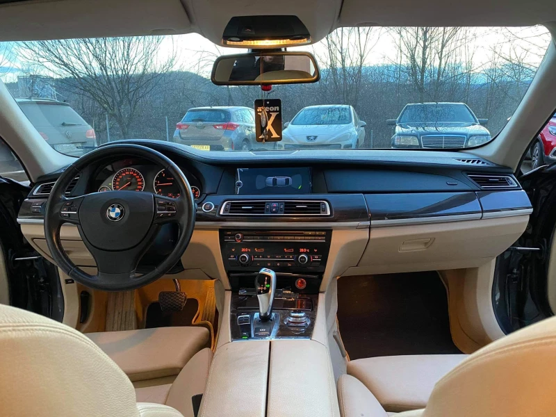 BMW 730, снимка 10 - Автомобили и джипове - 51831816