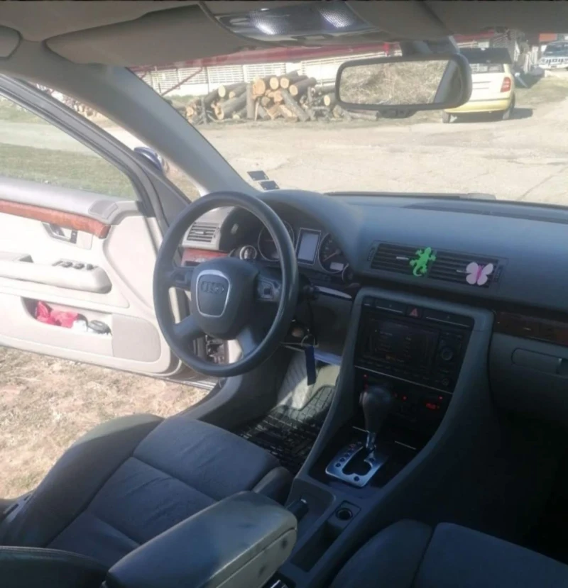 Audi A4, снимка 8 - Автомобили и джипове - 52487267