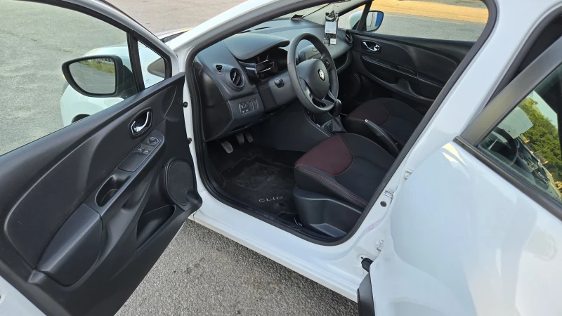 Renault Clio 1.5dci , снимка 5 - Автомобили и джипове - 50788067