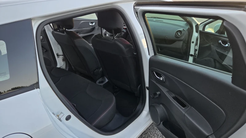 Renault Clio 1.5dci , снимка 8 - Автомобили и джипове - 50788067