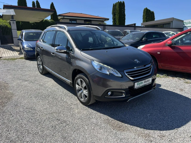 Peugeot 2008 1.2i- 98000км- NAVI-ALLURE!!!!!, снимка 2 - Автомобили и джипове - 51524497
