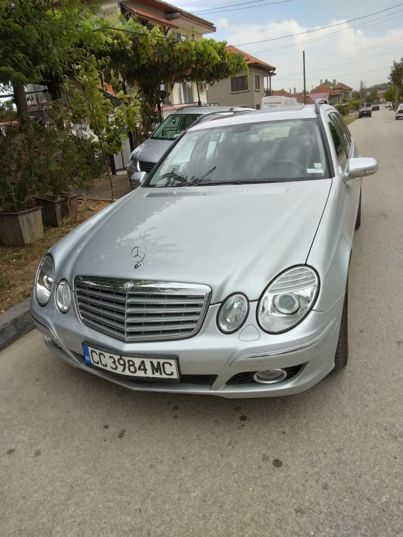 Mercedes-Benz E 220