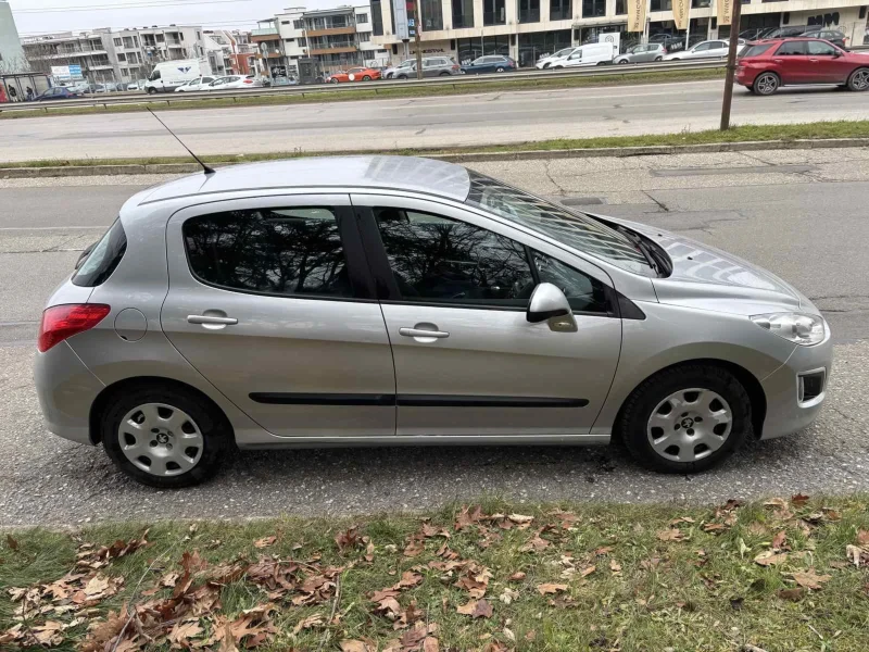 Peugeot 308, снимка 3 - Автомобили и джипове - 52352623