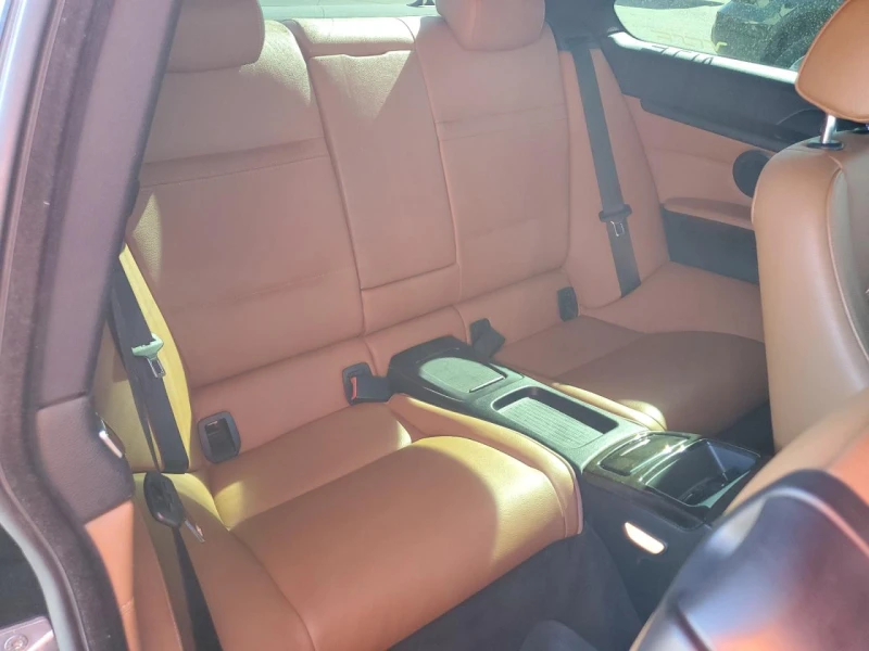 BMW 335 XI* М-PACK, снимка 10 - Автомобили и джипове - 52559960