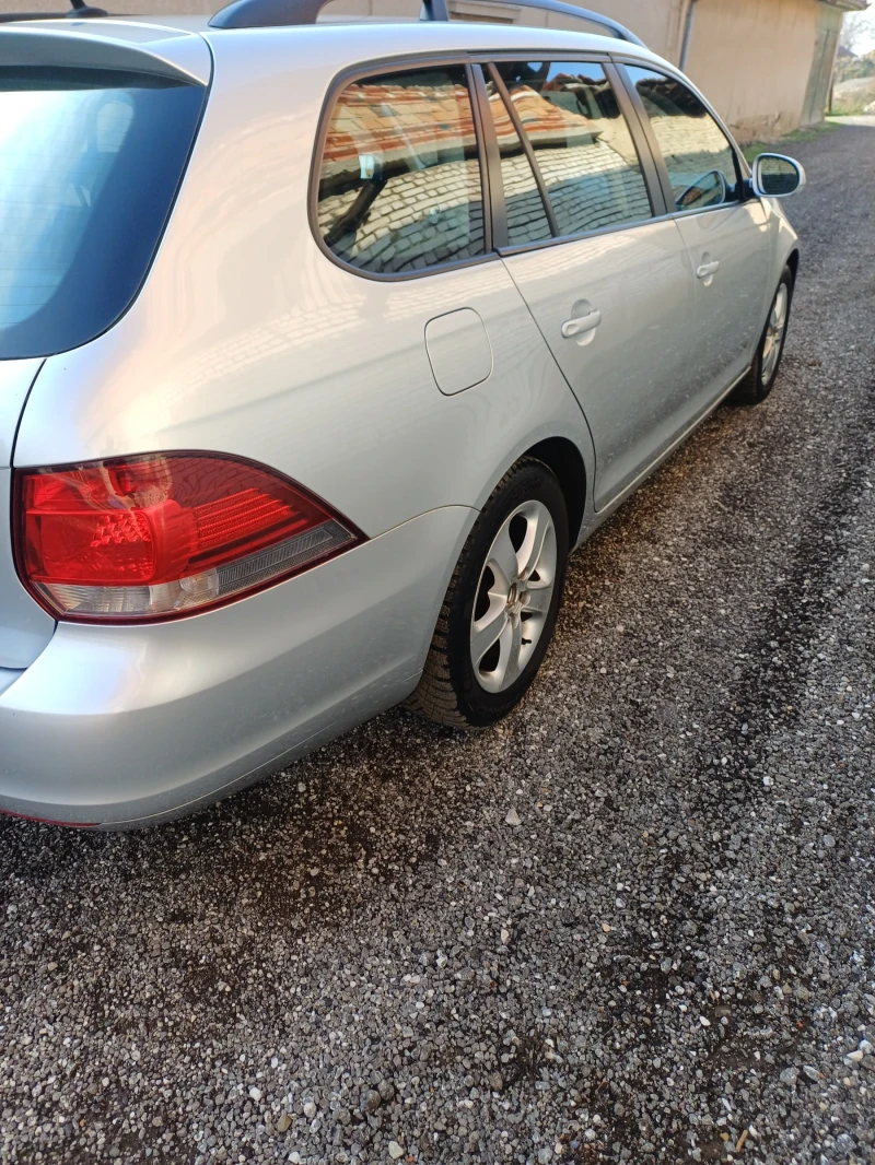 VW Golf, снимка 5 - Автомобили и джипове - 52639044