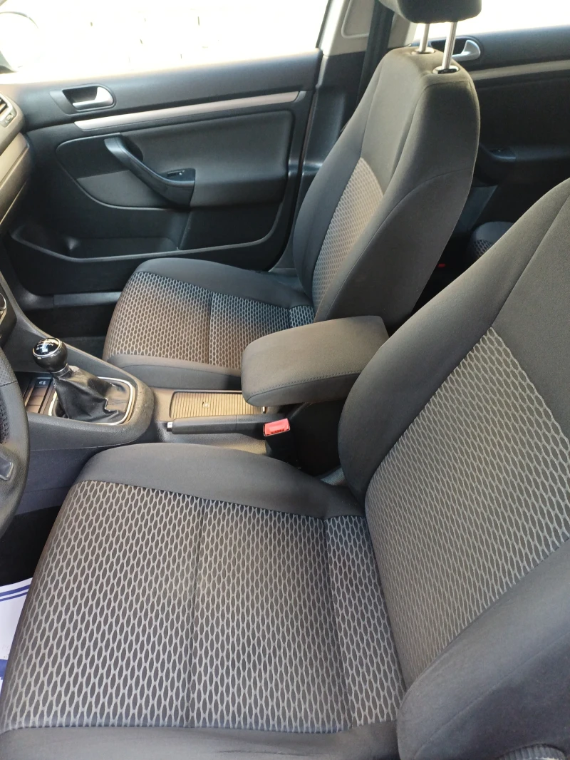 VW Golf, снимка 9 - Автомобили и джипове - 52639044