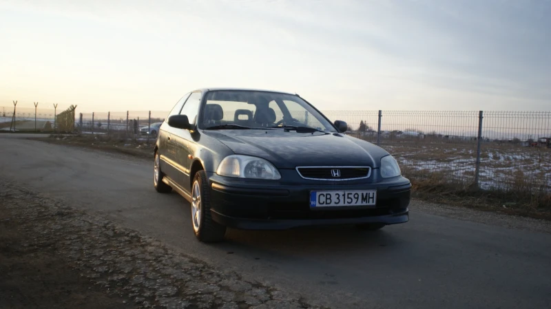 Honda Civic 1.4i, снимка 2 - Автомобили и джипове - 53236584