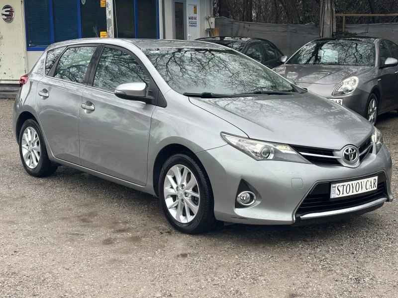 Toyota Auris 1.6 VALVEMATIC, снимка 3 - Автомобили и джипове - 53244595
