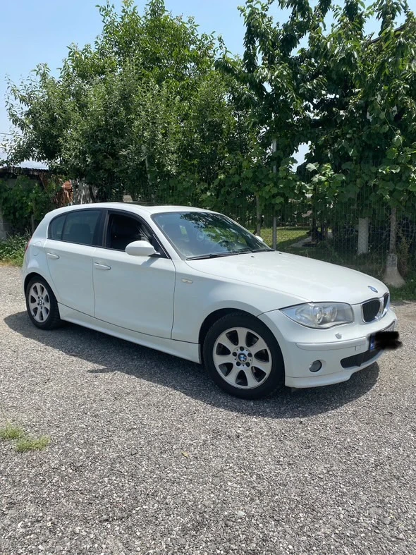 BMW 118  - изображение 8