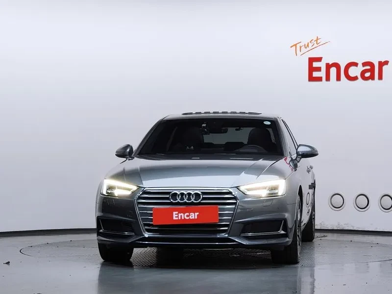 Audi A4 40 TFSI , снимка 6 - Автомобили и джипове - 56325251