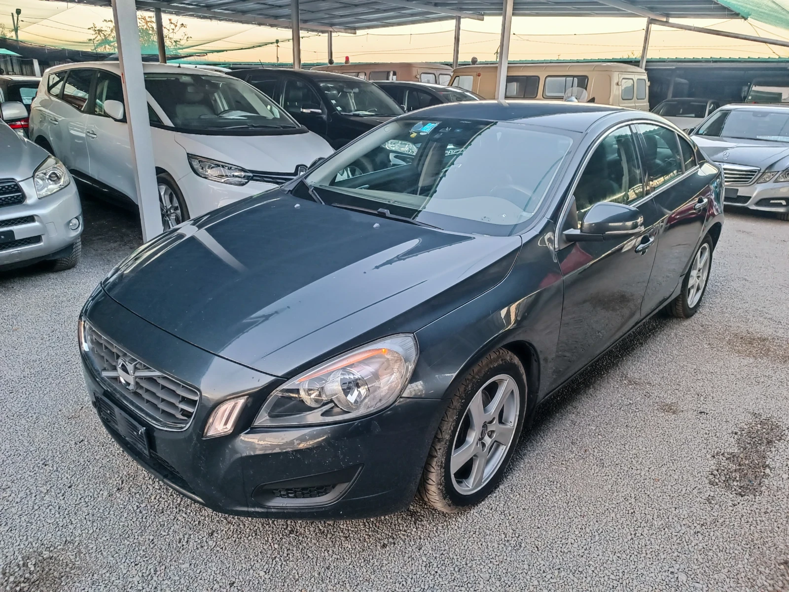Volvo S60 2.0D AUTOMATIC D3 EURO 5A , снимка 1