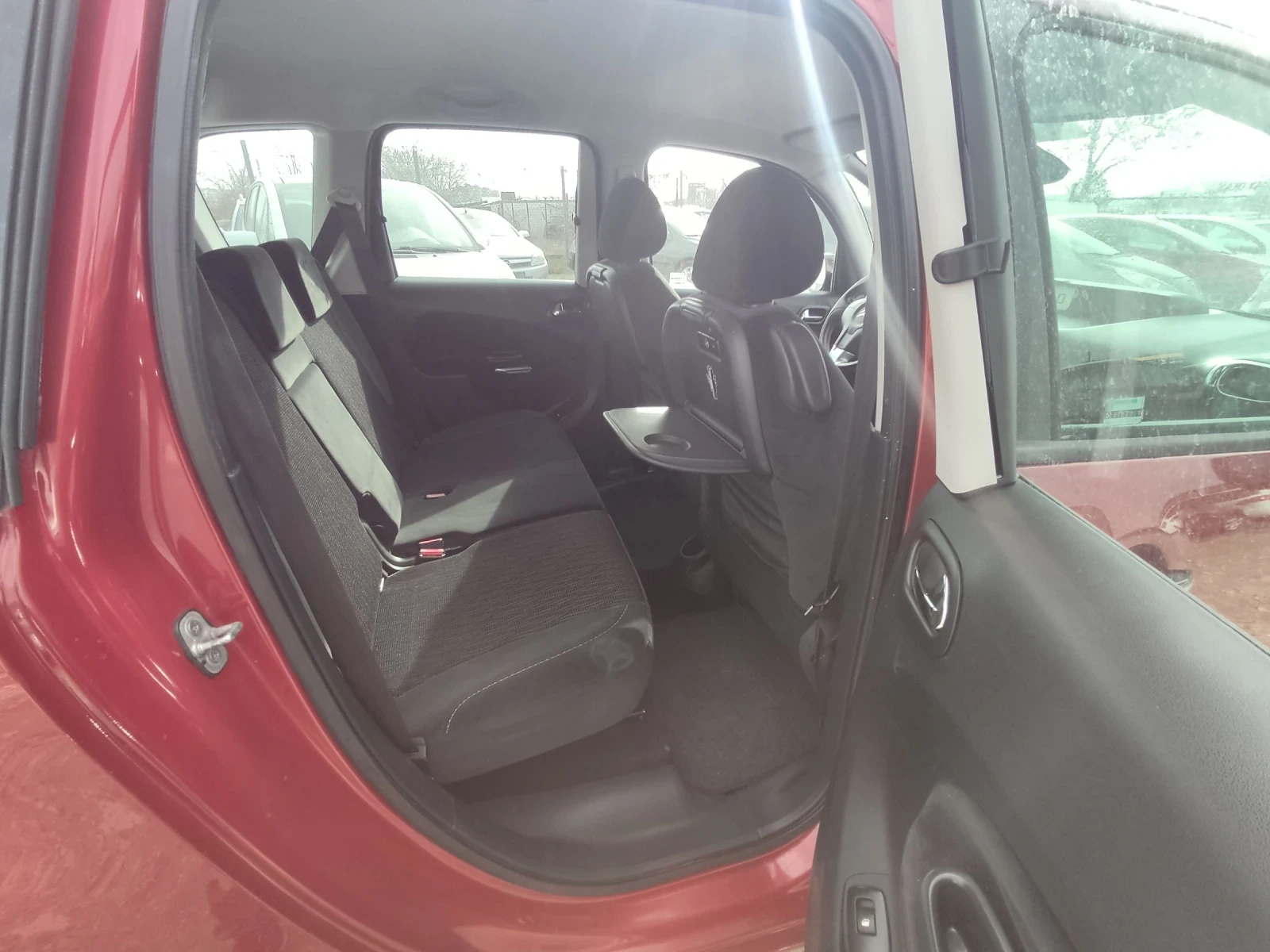 Citroen C3 Picasso 1.4i EXCLUSIVE | Mobile.bg — изображение 13