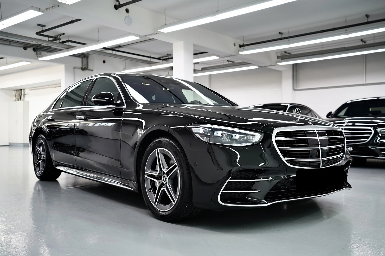 Mercedes-Benz S 450 LONG/ AMG/HUD/PANO/CAMERA/ - изображение 2