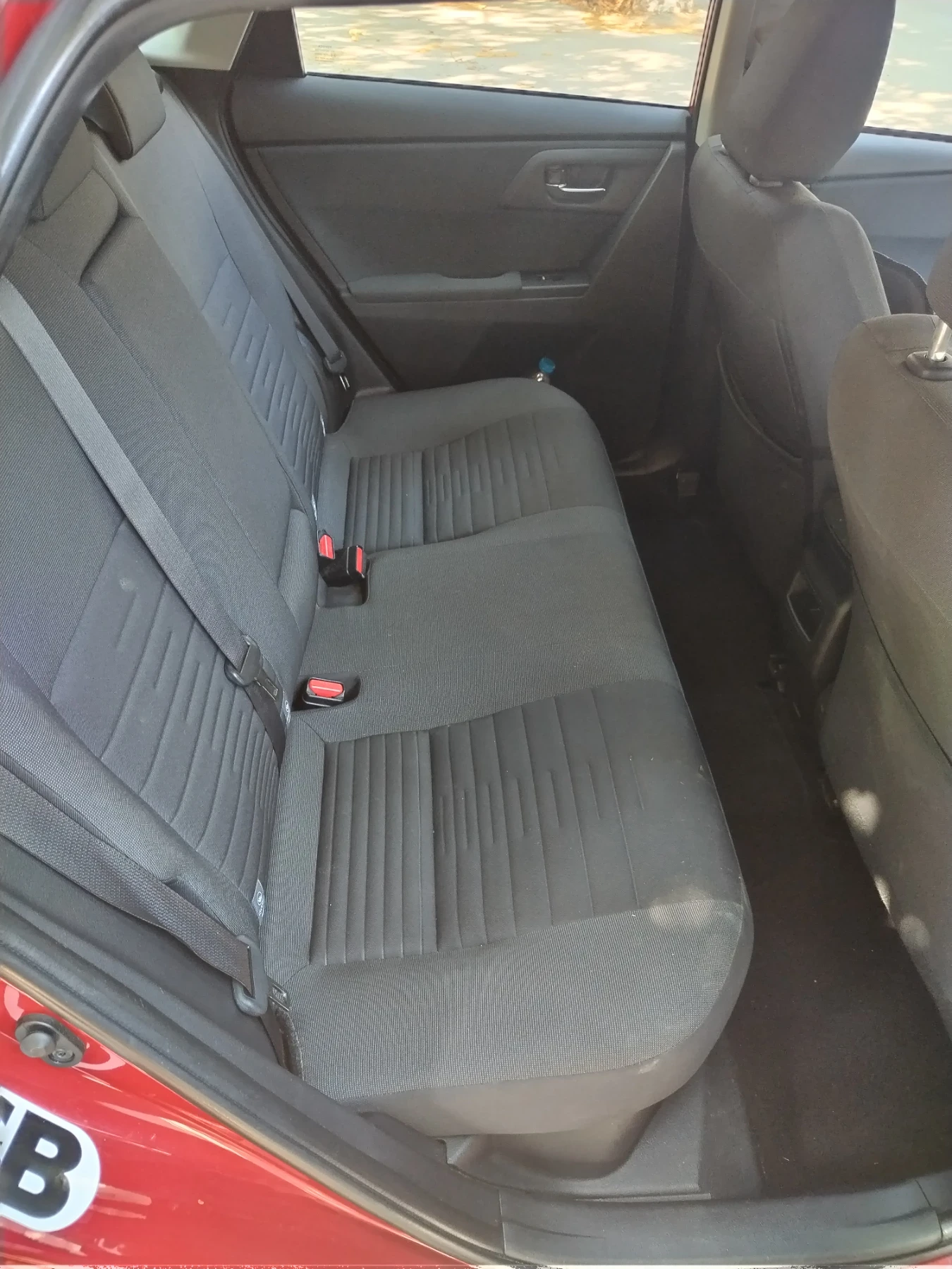 Toyota Auris  - изображение 7