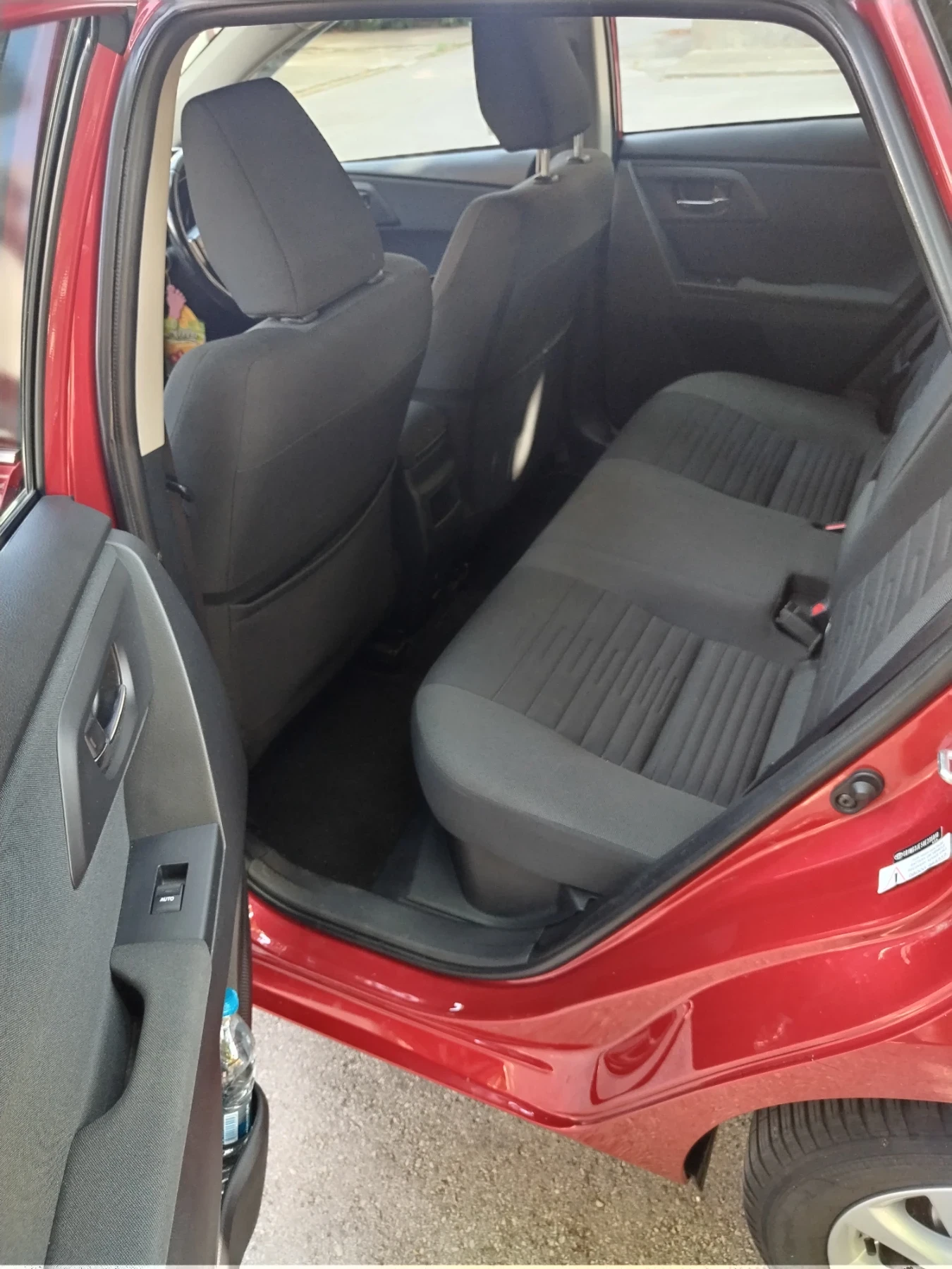 Toyota Auris  - изображение 8