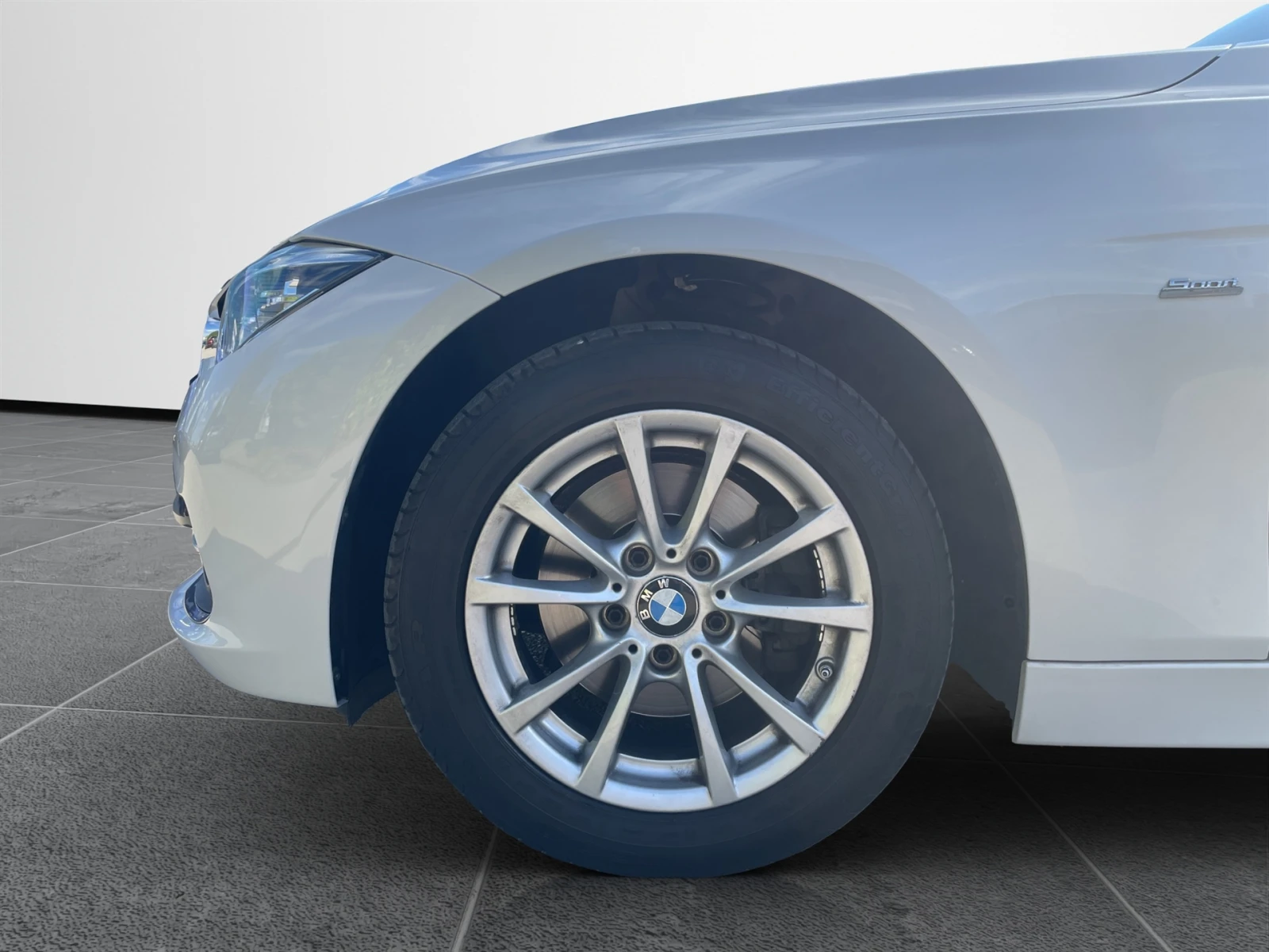 BMW 320 xDrive - изображение 5