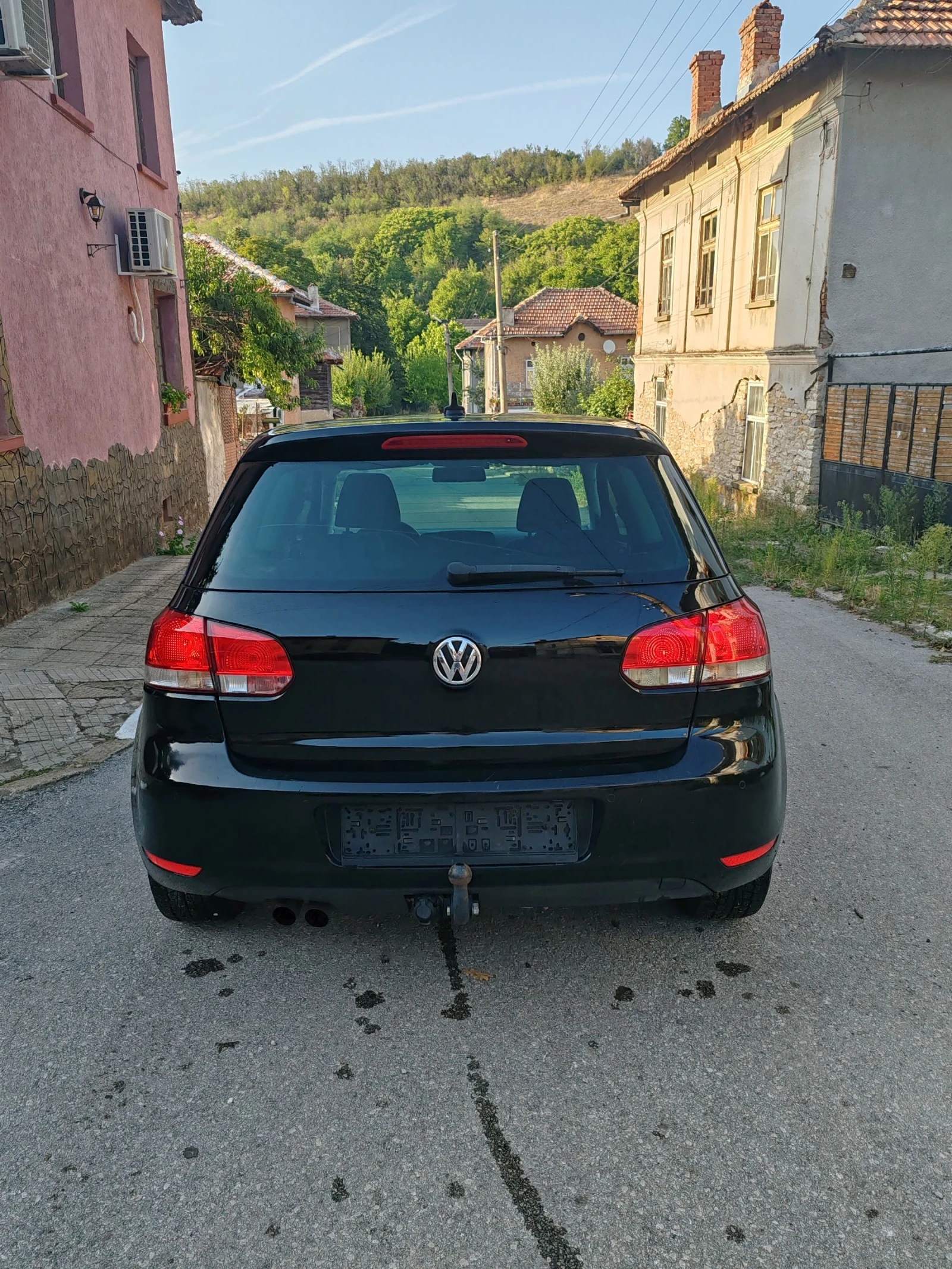 VW Golf КАПАРЕНА ПРОДАДЕНА  - изображение 4