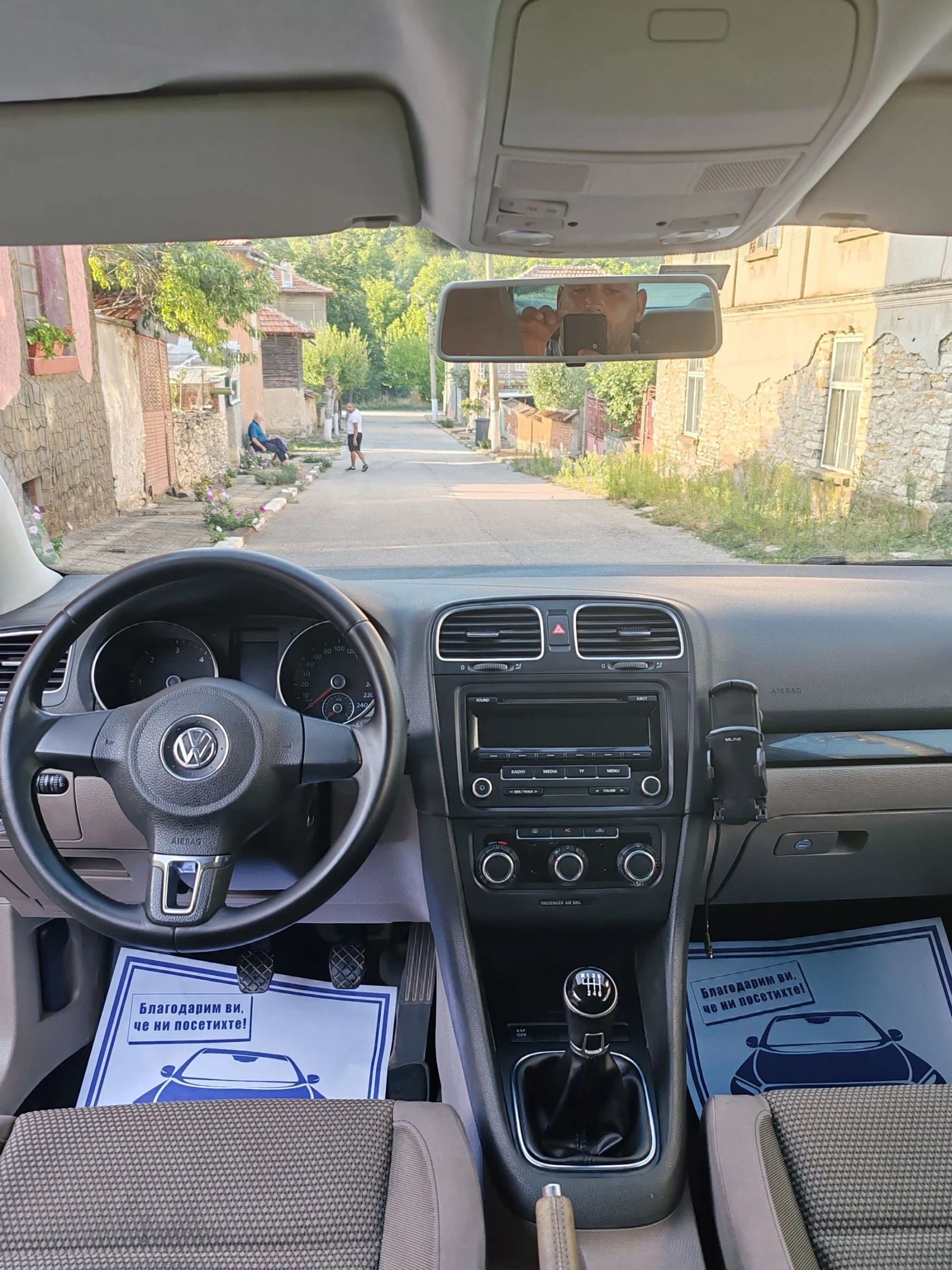 VW Golf КАПАРЕНА ПРОДАДЕНА  - изображение 9