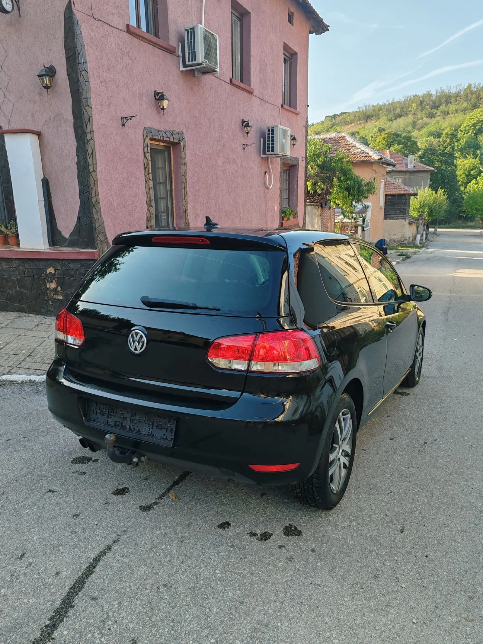 VW Golf КАПАРЕНА ПРОДАДЕНА  - изображение 6