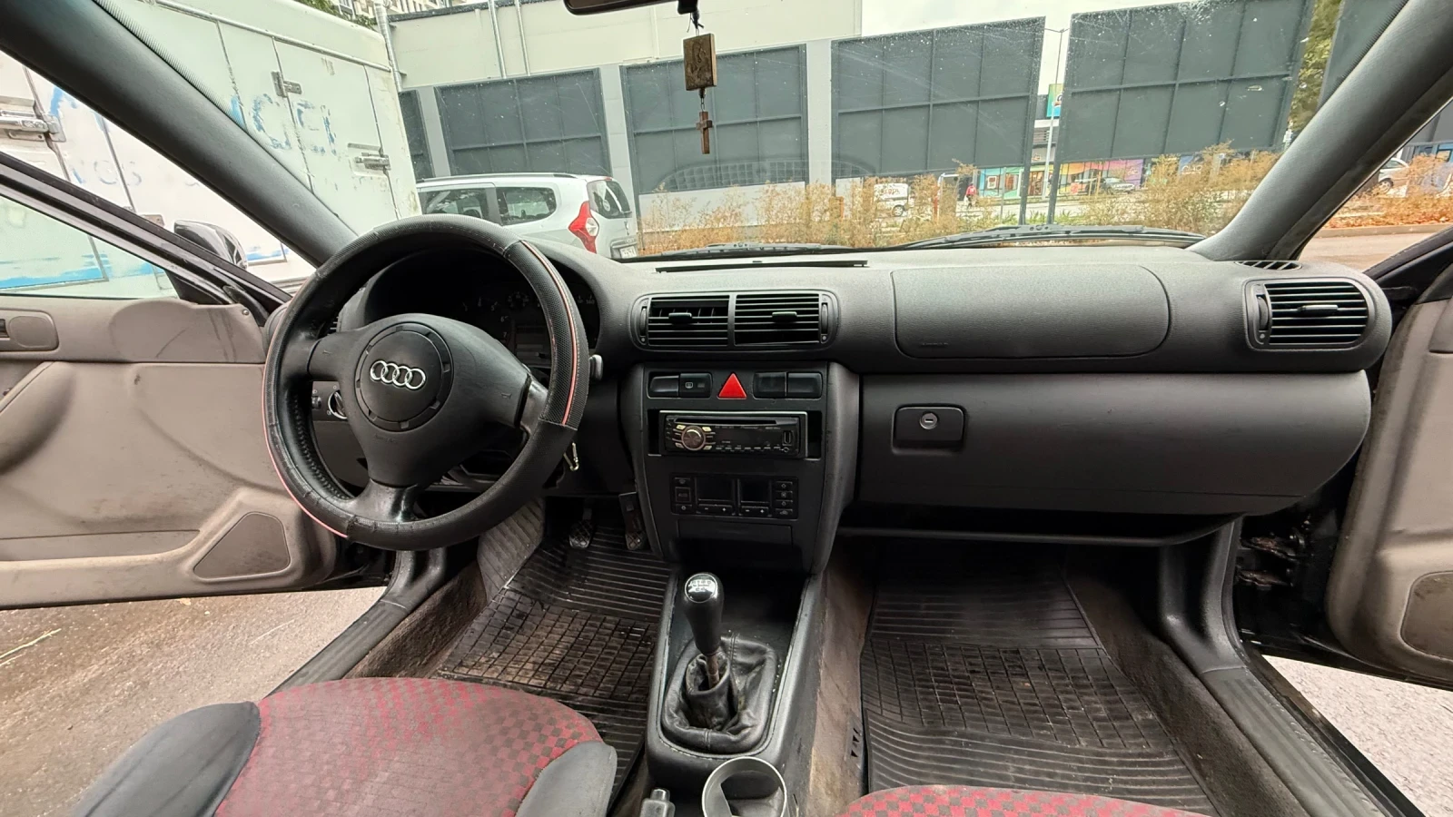 Audi A3 1.8 | Mobile.bg � ����������� 11